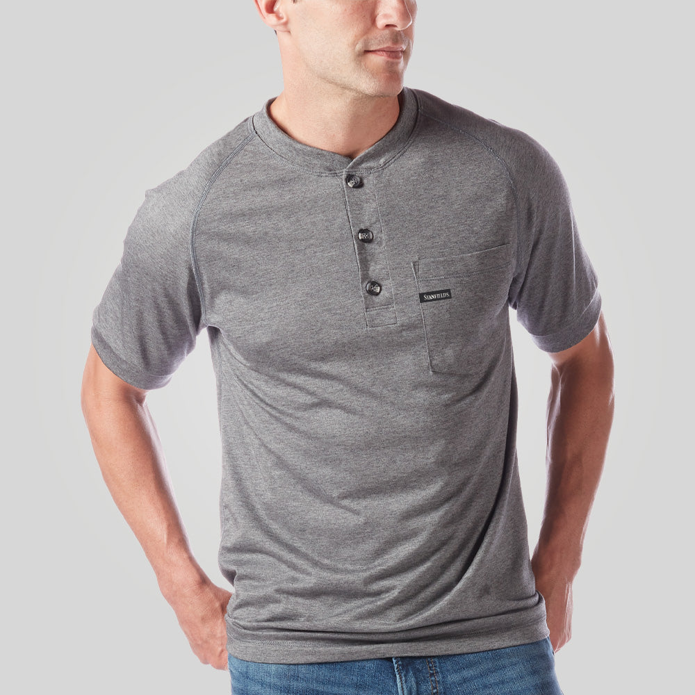 Operative Tech Relaxed Fit Performance Pocket Henley